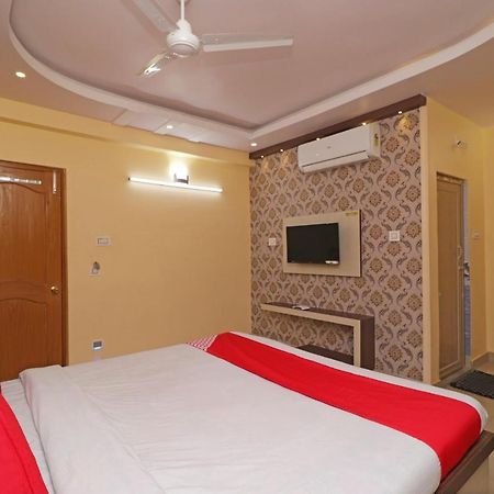 Oyo 30341 Hotel Nilachal Krishnanagar Экстерьер фото