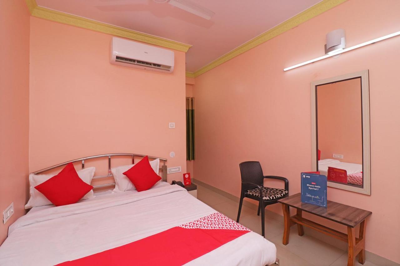 Oyo 30341 Hotel Nilachal Krishnanagar Экстерьер фото